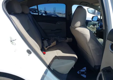 2013 Honda Civic Lx z USA, uszkodzony, nr VIN 19XFB2F51DE257619